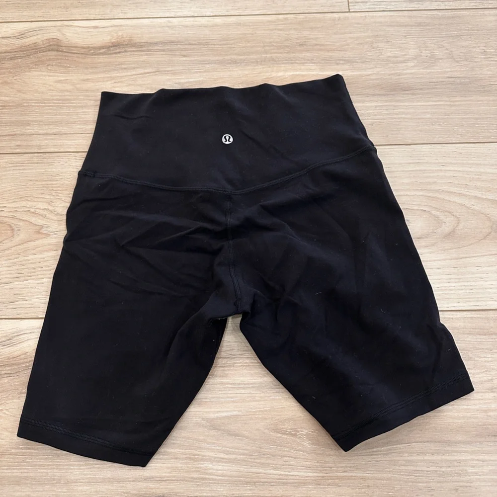 Lululemon Athletica Black Bike Shorts - Align 6 - Picture 9 of 10